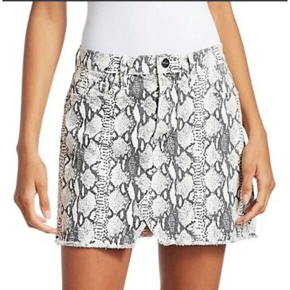 FRAME Dresses & Skirts - FRAME Le Mini Skirt Cotton Denim Python Snake Animal Print Grey White sz 8/29